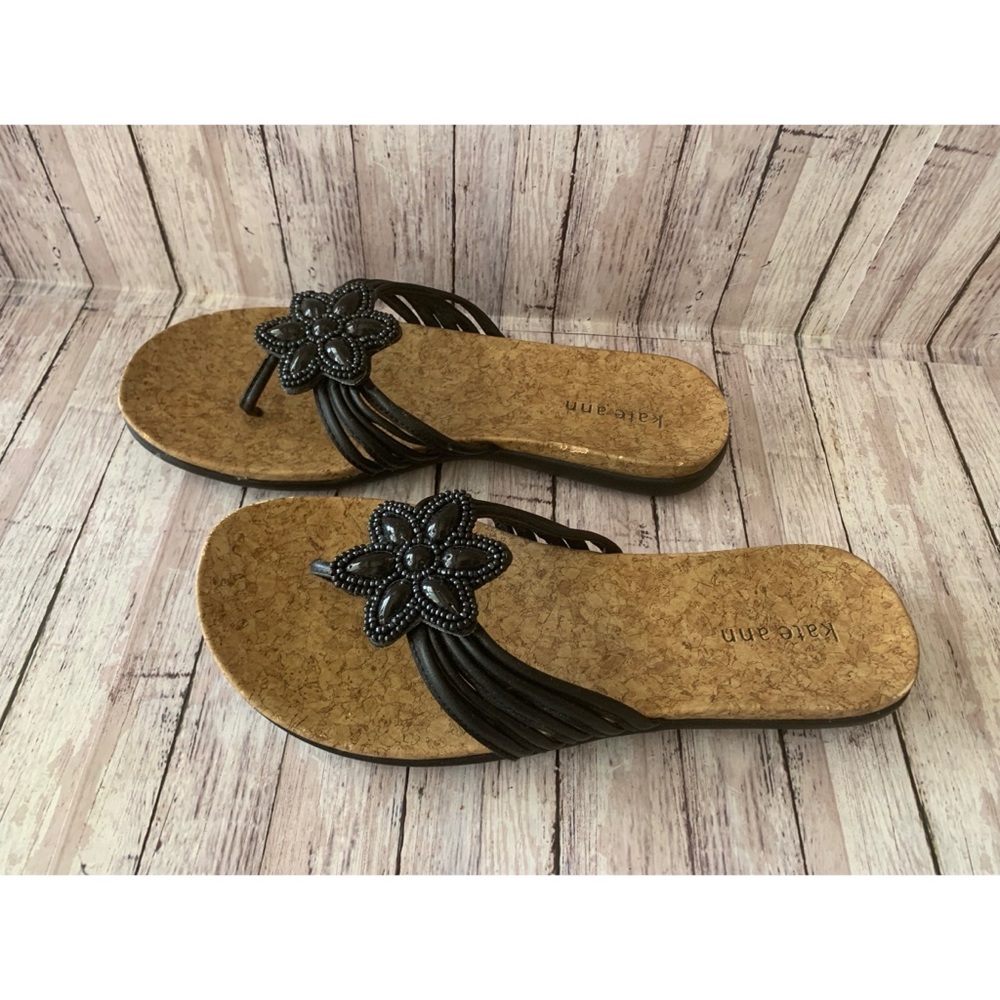 Kate Ann Black Beaded Flip Flops Sz 8